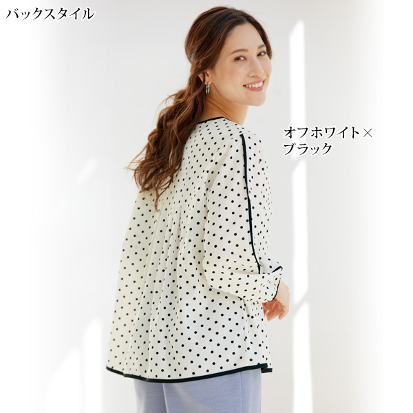 ライン使い水玉プリントブラウス