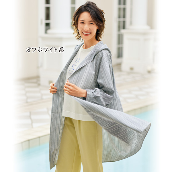 接触冷感素材ロゴＴシャツ