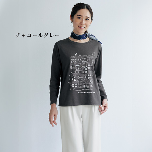 ネコちゃん達の街のプリントTシャツ