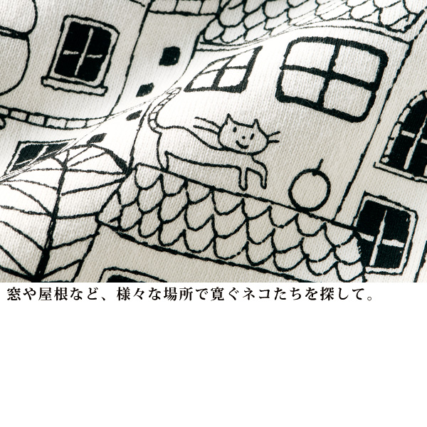 ネコちゃん達の街のプリントTシャツ