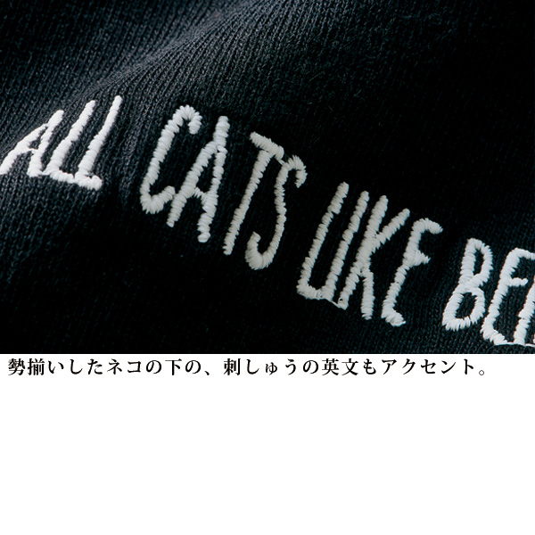 ネコちゃんのアルファベットTシャツ