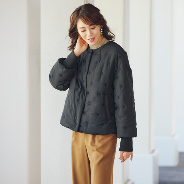 ドット柄刺しゅう中わたジャケット