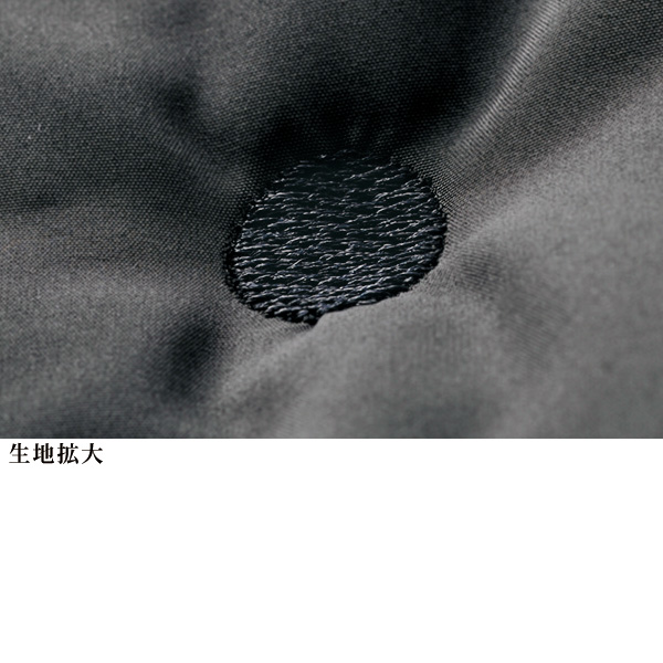 ドット柄刺しゅう中わたジャケット