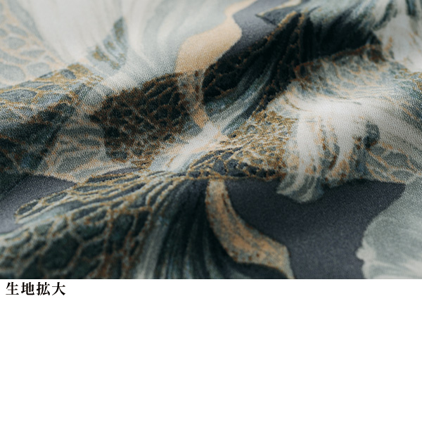 総プリント襟付ワンピース