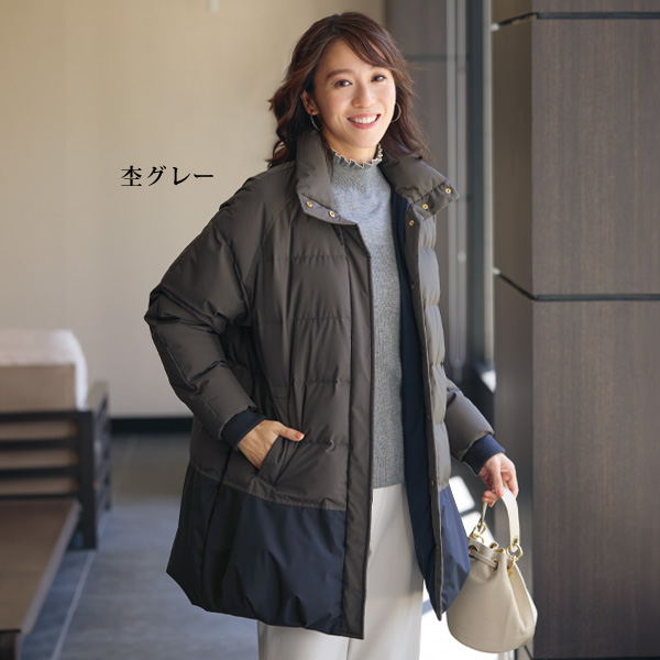 襟フリル使いニットプルオーバー