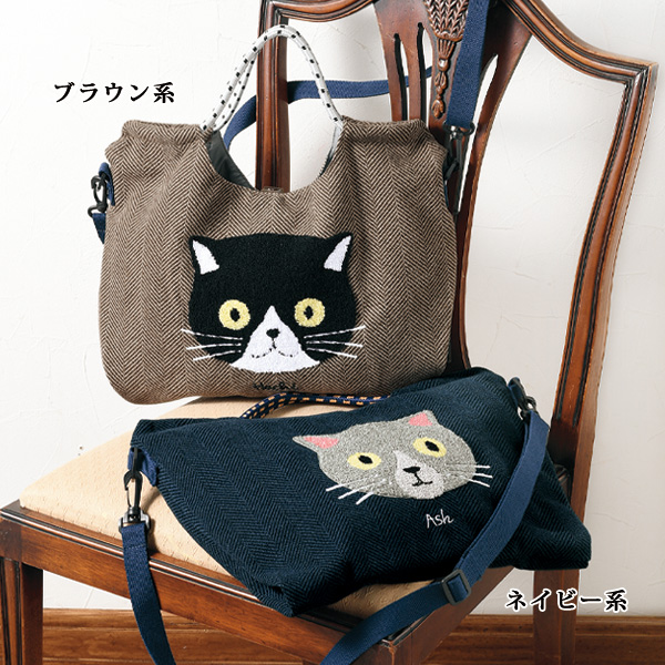 ネコ柄バッグ