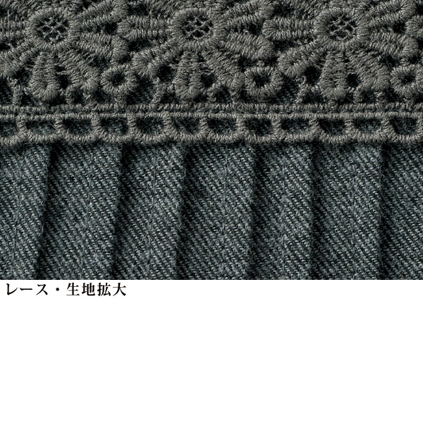 胸元レース＆タックワンピース