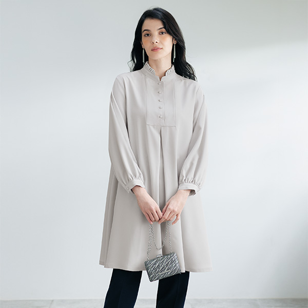 フリル襟くるみボタン付チュニック