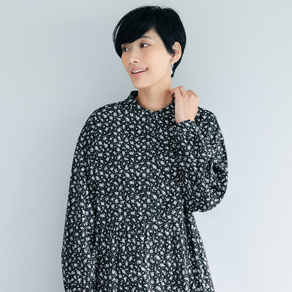 イスタイーレ 小花プリントワンピース ista-ire