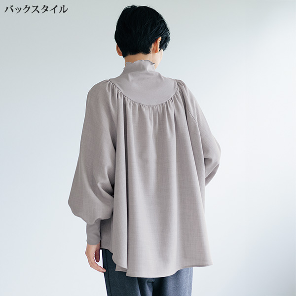 異素材ラウンド切替えフレアブラウス