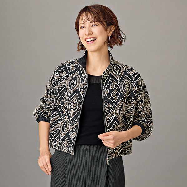 総刺しゅうジップアップジャケット