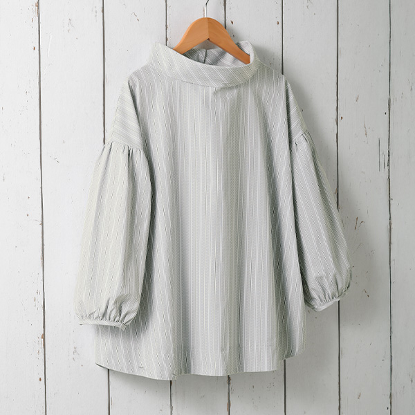 ドビー織ストライプブラウス