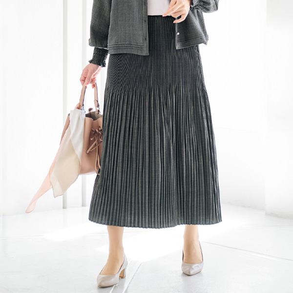 変化プリーツスカート