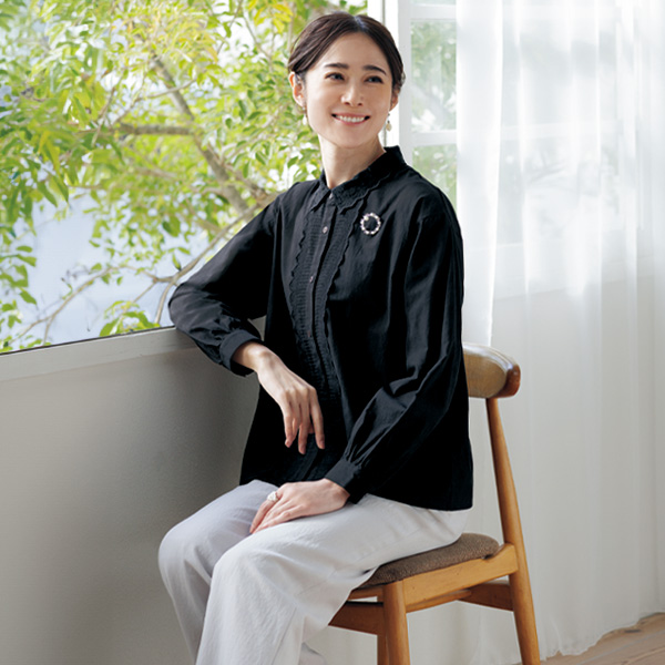 スカラップレース使いブラウス