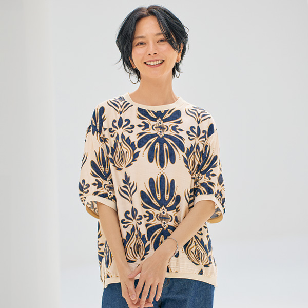 リブ使いオリエンタル柄ブラウス