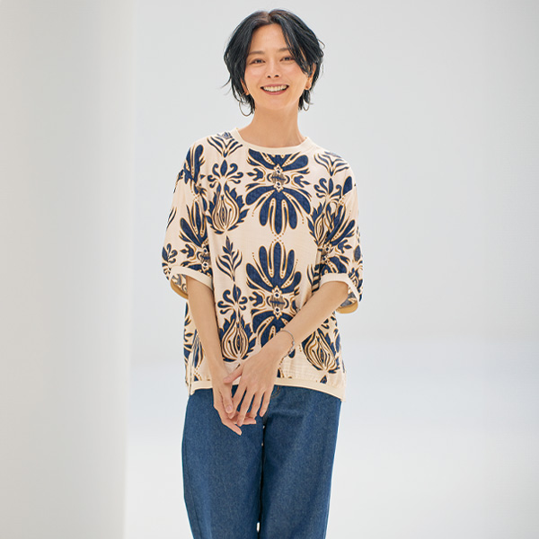 リブ使いオリエンタル柄ブラウス