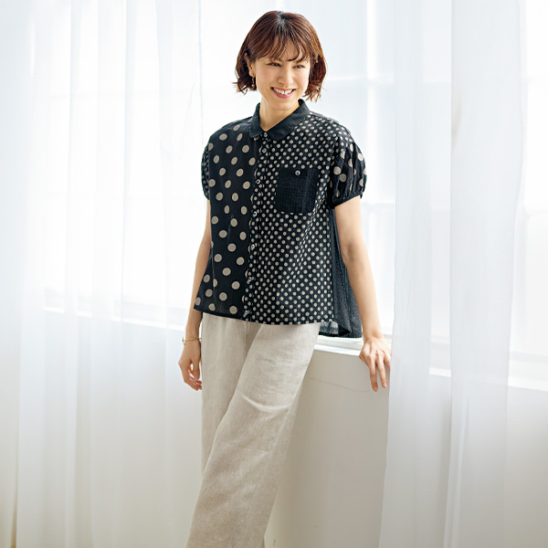 ドット柄切替えブラウス
