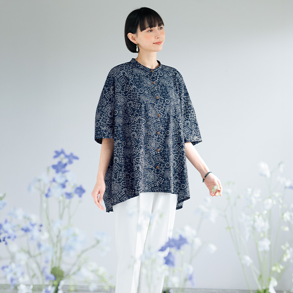 総プリントゆったりシャツ
