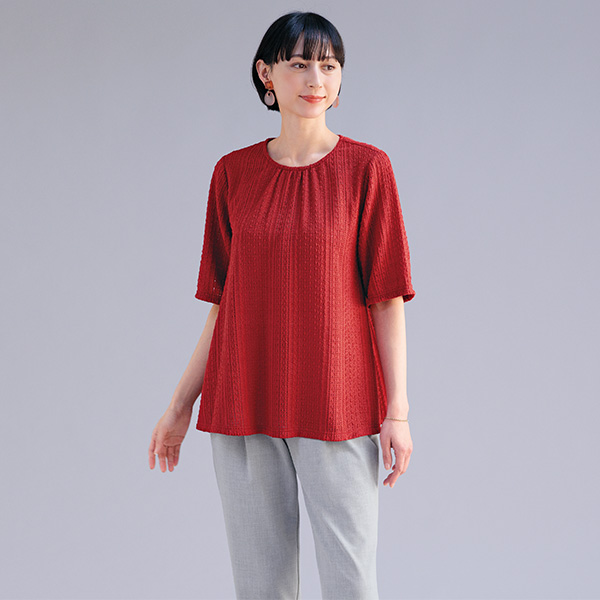 やわらかジャカードフレアプルオーバー