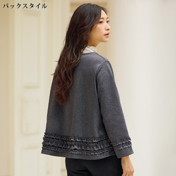 フリル付ノーカラージャケット