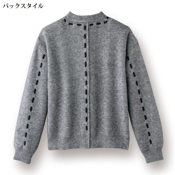 紐使いニットプルオーバー