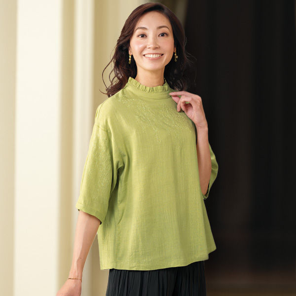 トップス 商品一覧ページです。 おしゃれな大人服。ミセス