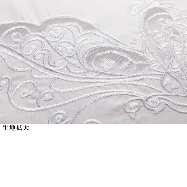 刺しゅう使いブラウス