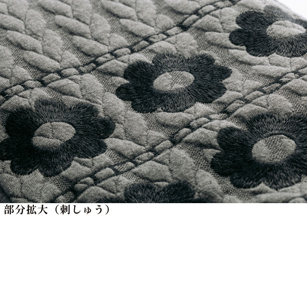 袖花柄刺しゅう使いカットソーキルトジャケット
