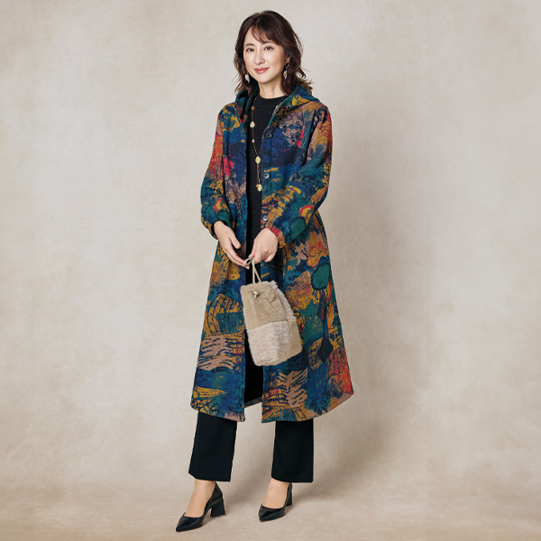 裏フリース使いプリントロングコート