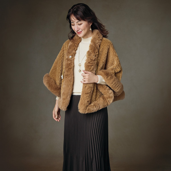 裏シャギーデザインあったかケープ