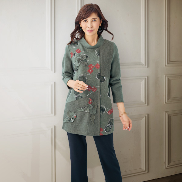 起毛切替えモチーフ付ロングプルオーバー