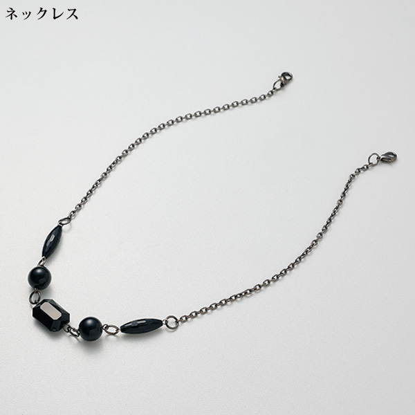 パネルプリントチュニック （ネックレス付）