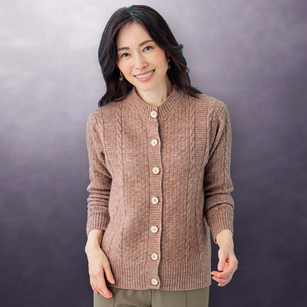 変化編みニットカーディガン