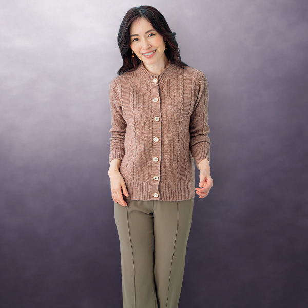 変化編みニットカーディガン