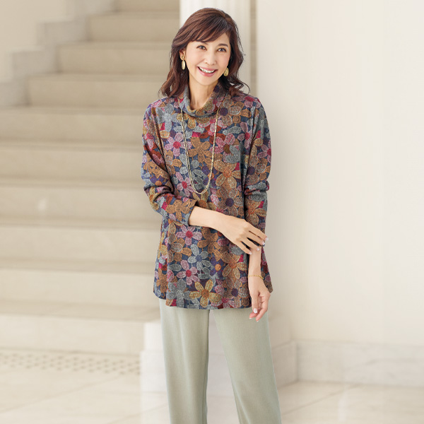 起毛プリントロングプルオーバー