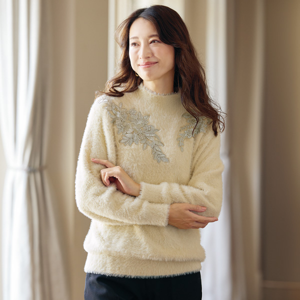 レース使いシャギーニットプルオーバー