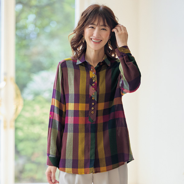 花ボタン使い先染めチェックブラウスジャケット