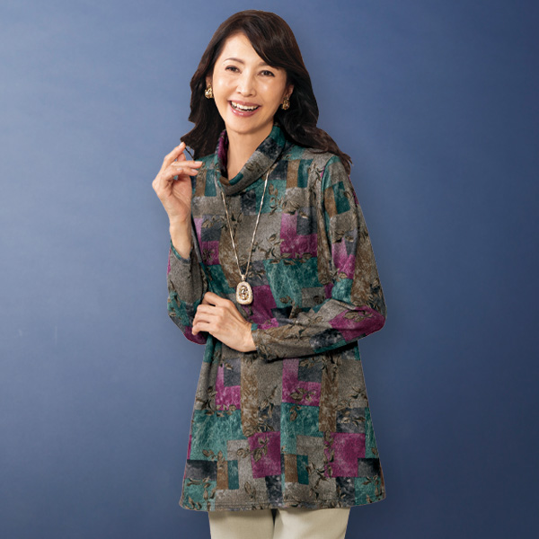 微起毛ハイネックプルオーバー