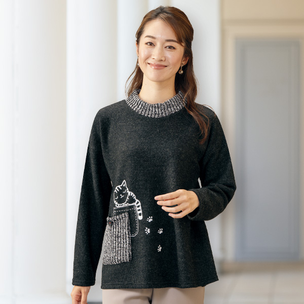 配色猫柄プリントプルオーバー