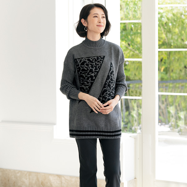 ビジュー付アニマル柄ジャカードニットチュニック