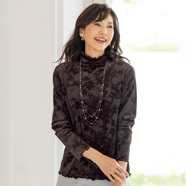 マーブル柄メロウハイネックカットソー