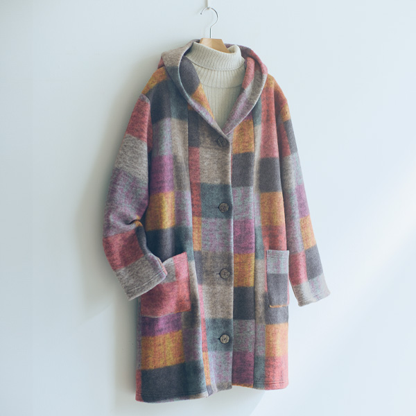 フード付起毛プリントジャケット