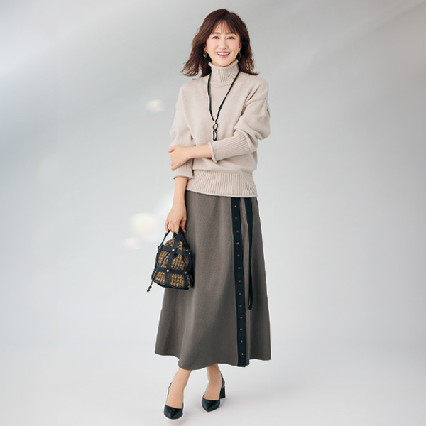 配色ベルトデザインラップ風フレアスカート