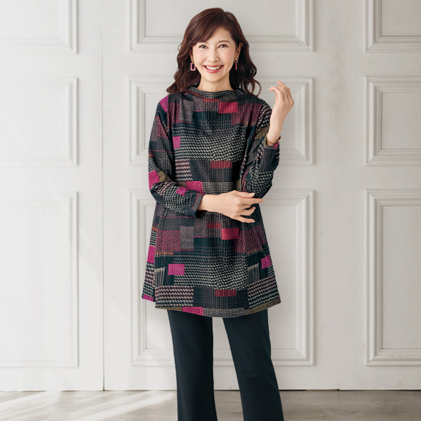 微起毛プリントチュニックプルオーバー