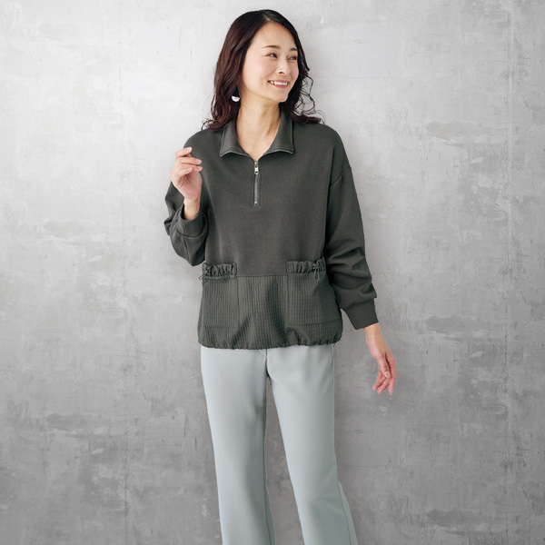 異素材切替えデザインプルオーバー