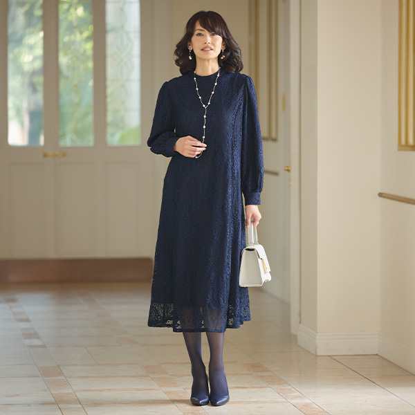 総レースエレガンスワンピース