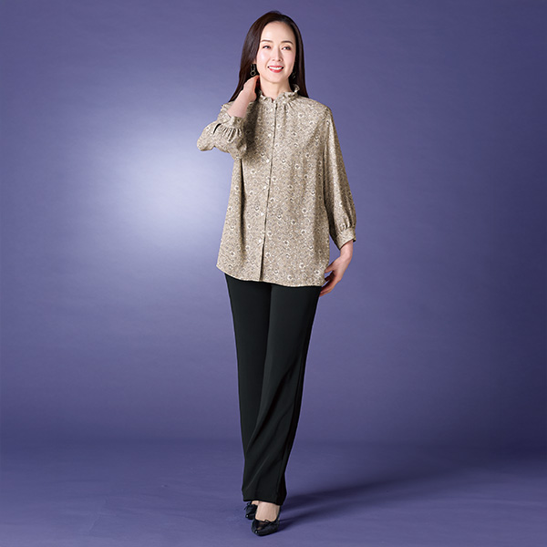 フリル襟プリントブラウス 大きいサイズ M LL 4L