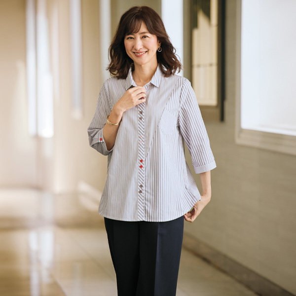 ストライプ切替えカラー使い綿ボタンブラウス