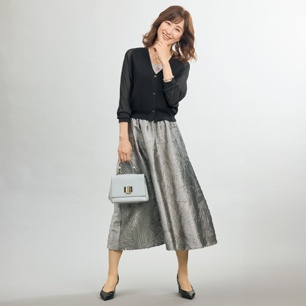 ドルマンスリーブニットカーディガン