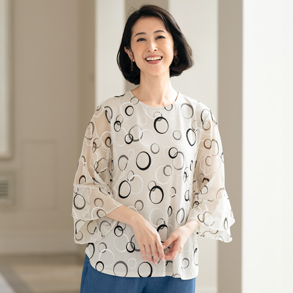 サークル柄チュニックプルオーバー